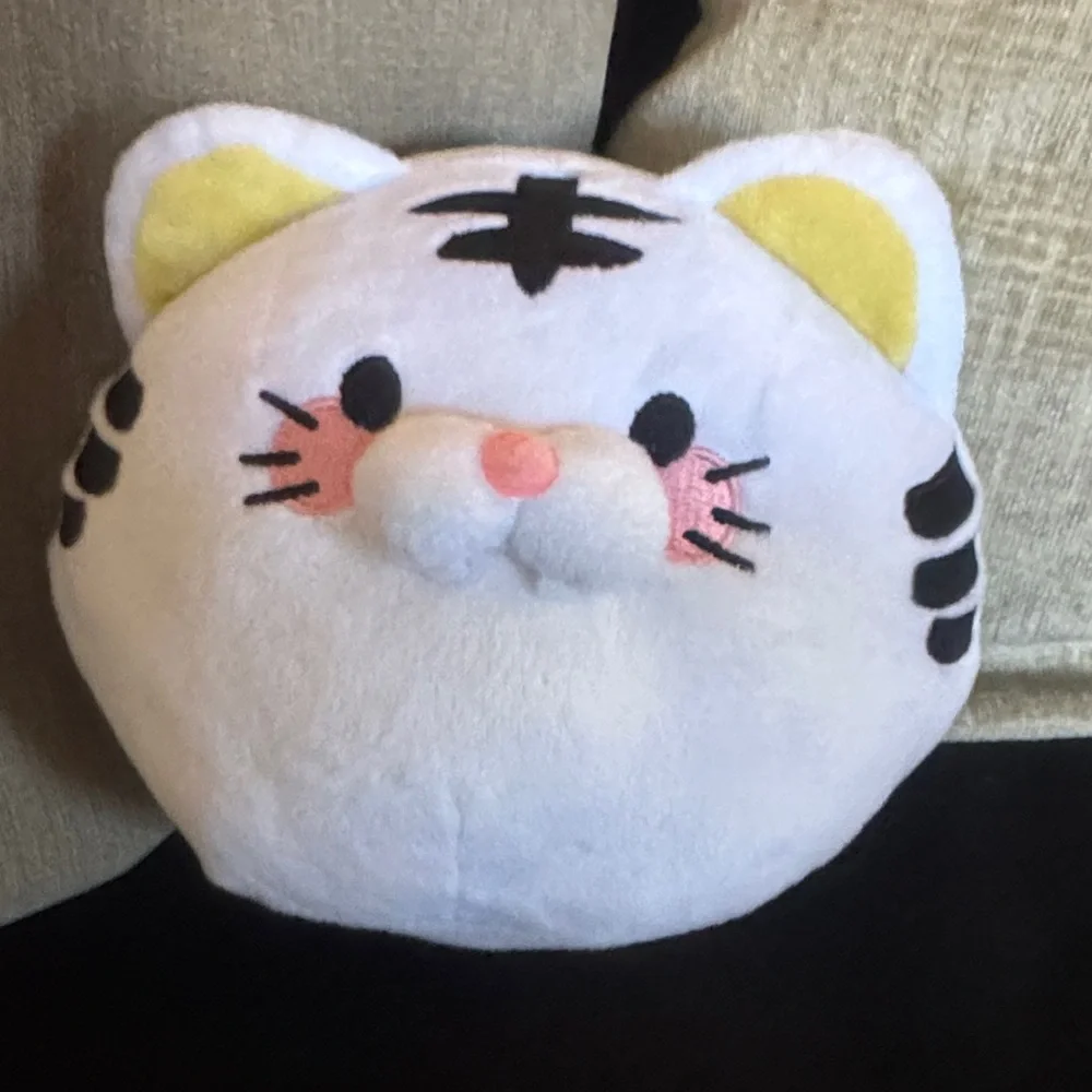 Korotora Tiger Plush white Fukuya Cat Stuffed Animal Toy Small